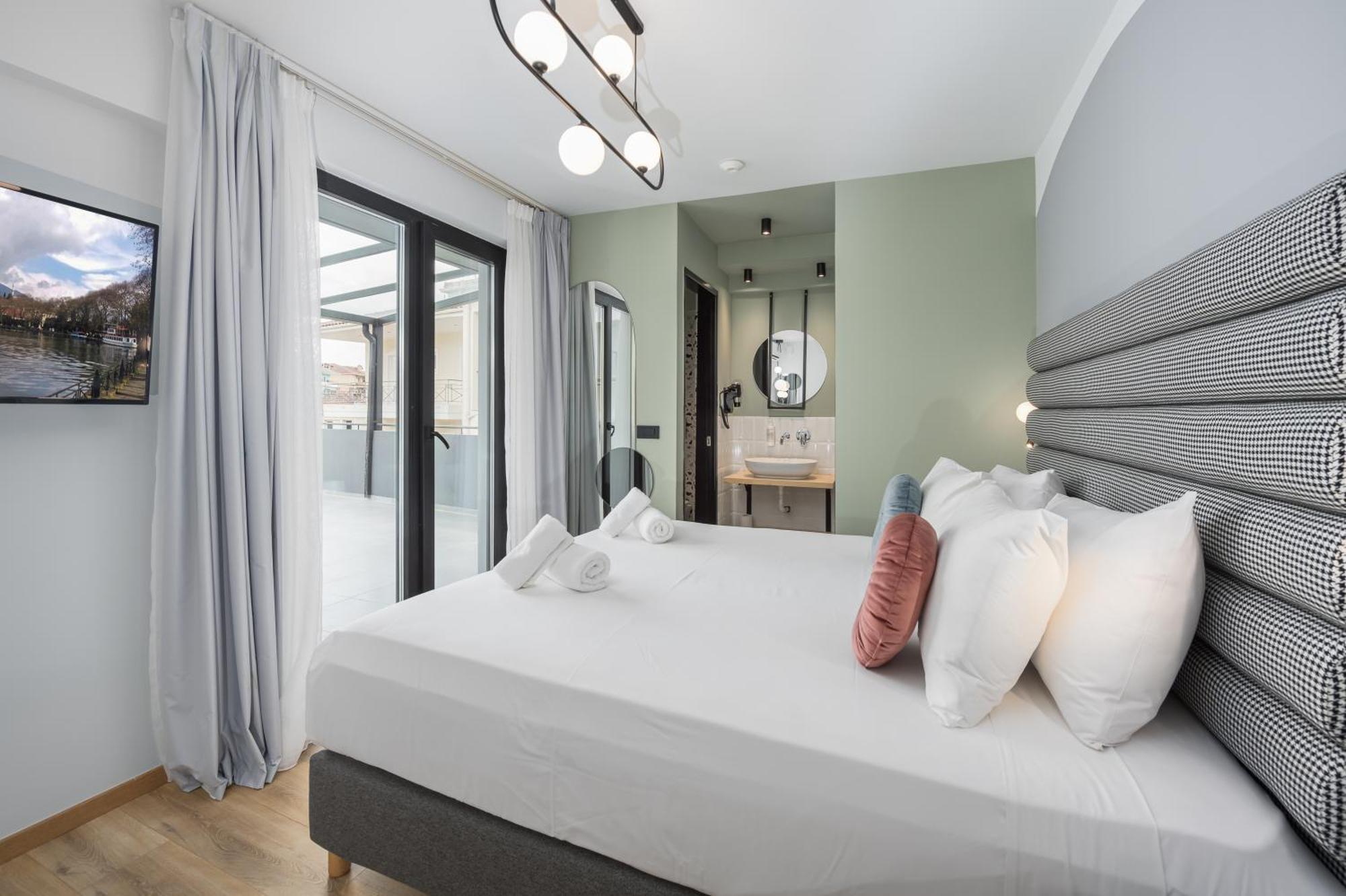 Centro Hotel Ioannina Room photo
